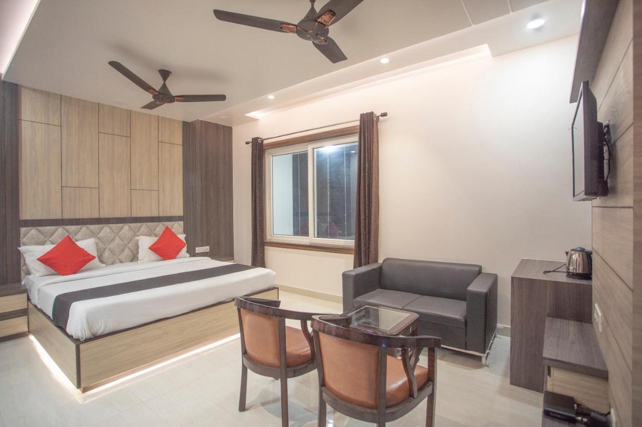 Capital O 69415 Green View Resort Aligarh Exterior photo